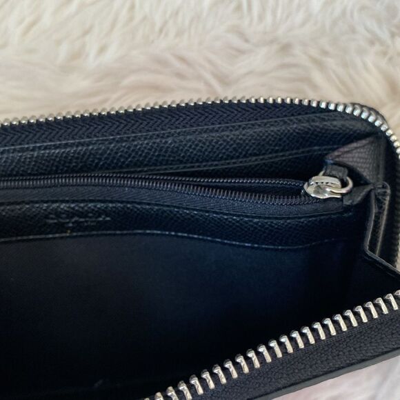 Coach Rose Floral Patter Long Zippy Wallet - Picture 8 of 16